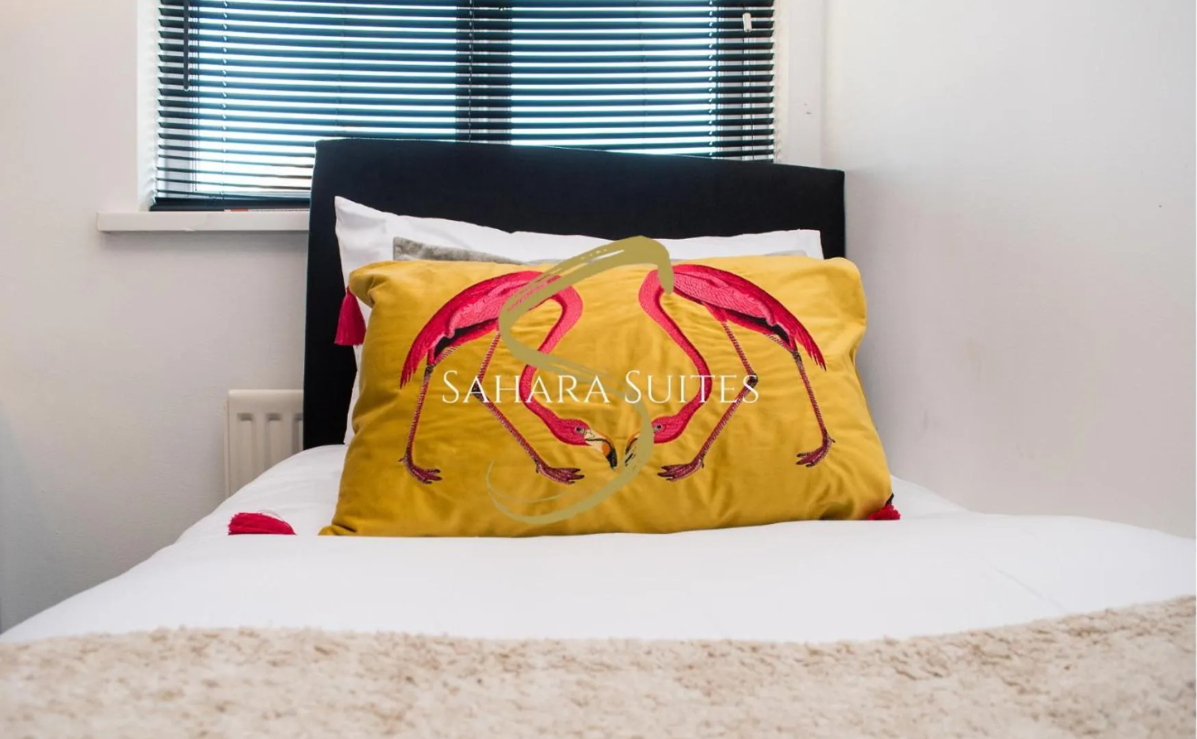 Long Stays - Cosy 3Br - Newcastle Retreat - Rvi & City Centre - Garden - Parking - Near High Street 0*, Newcastle-upon-Tyne Storbritannien